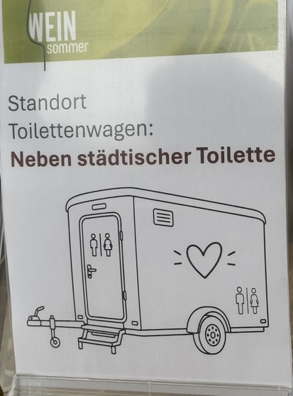 Standort
Toilettenwagen:
Neben städtischer Toilette
